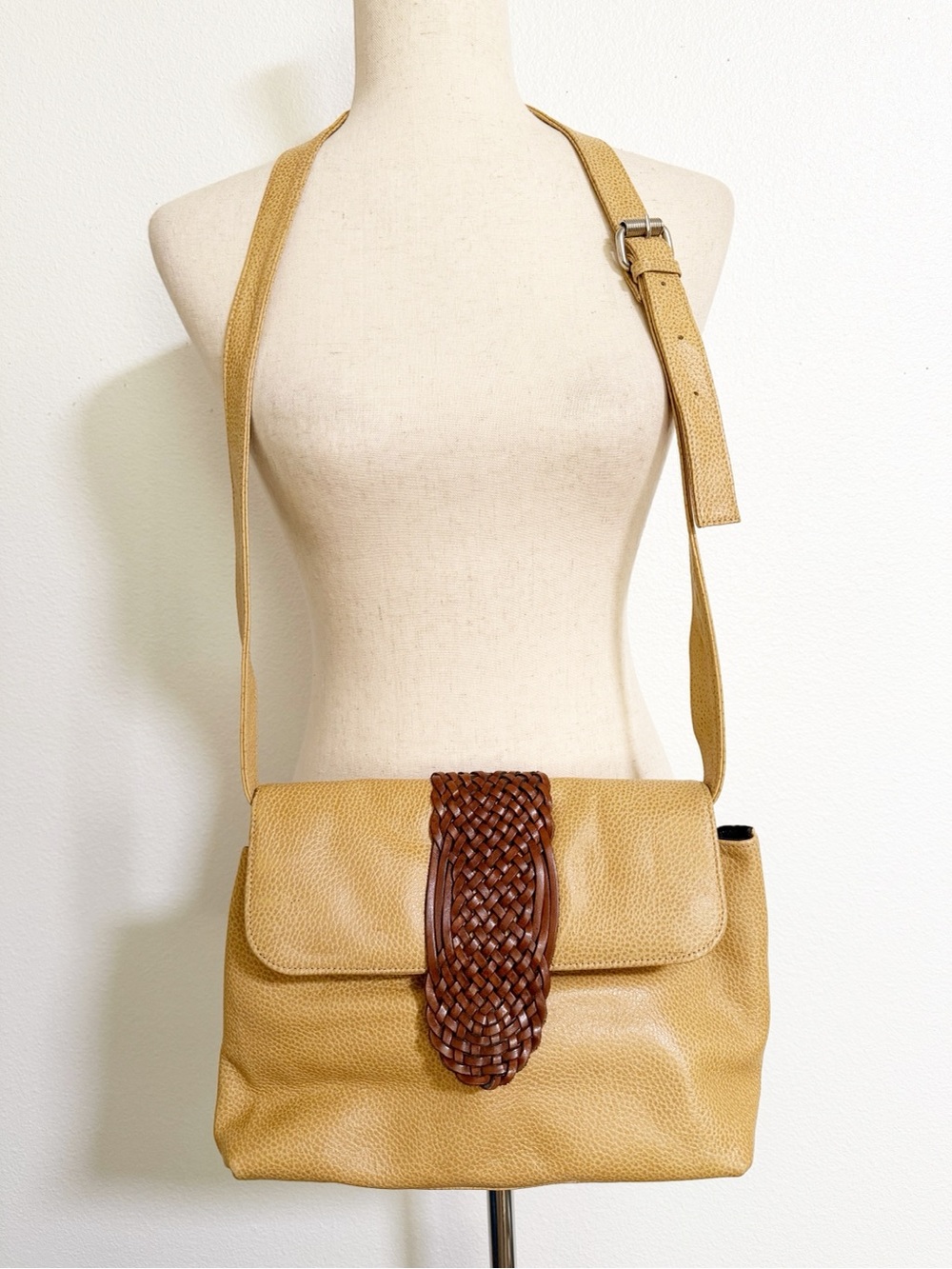 Vintage Bellini Pebbled Leather Purse